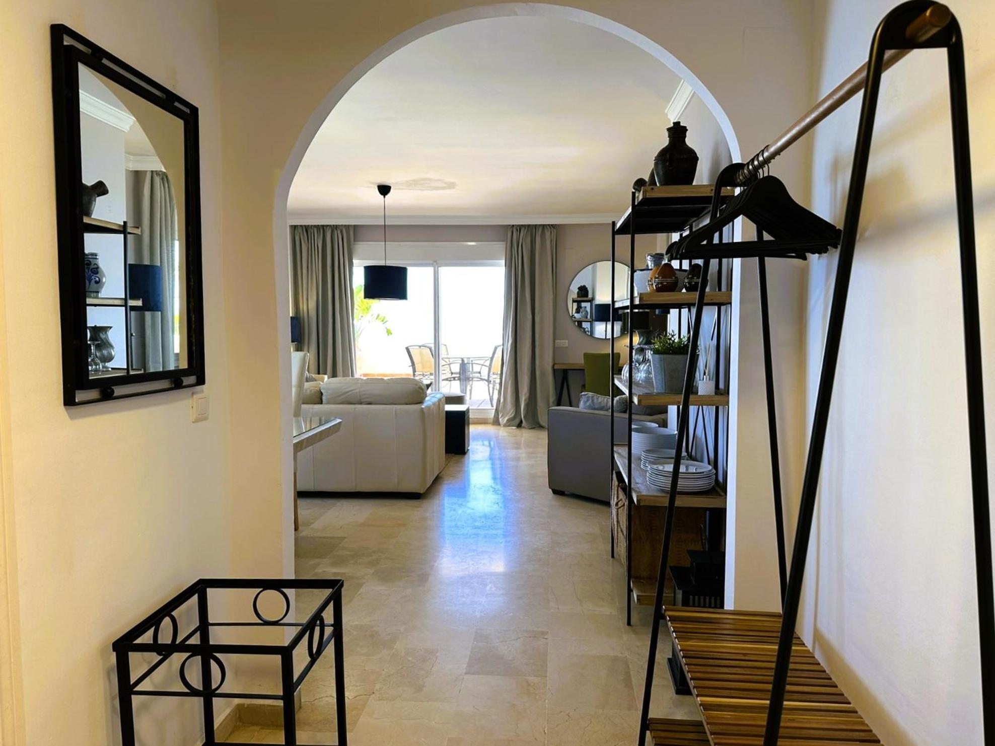 Apartments Bermuda Beach Estepona Exterior foto